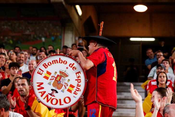 Manolo el del Bombo, la gran ausencia de España en la Eurocopa: ¿viajará a la final?