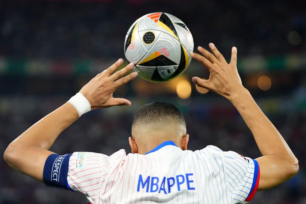 Los torneos de selecciones: ¿mejor durante la temporada o en postemporada?