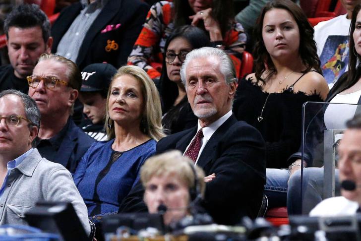 El negocio redondo que puede hacer Pat Riley con la Super Bowl