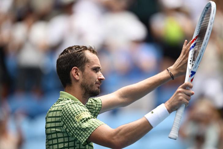 El tenis ruso toca fondo tras un 2025 para olvidar
